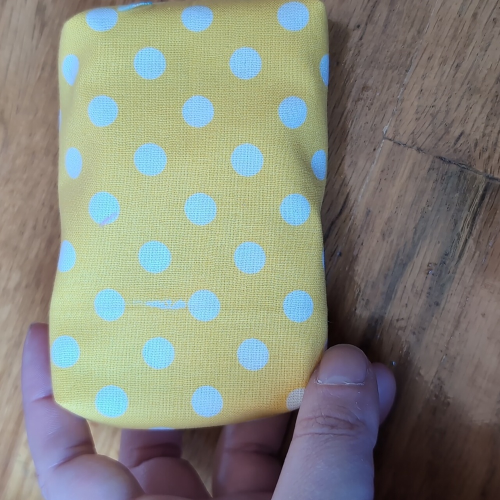 Yellow Polka Dot Pocket Tissue Holder - Picture 3 of 3